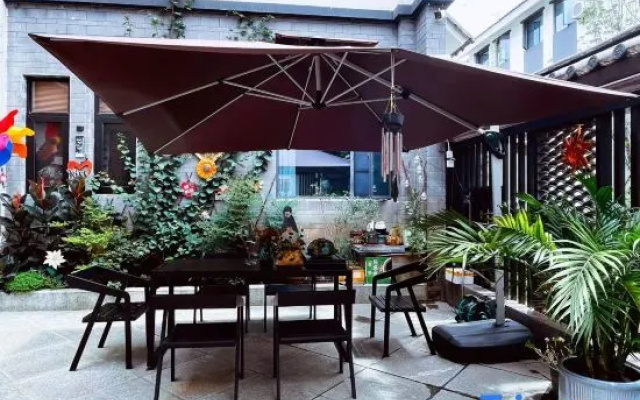 Lazy Getaway Mountain View Resort (Dali Ancient Town Branch – Outside – Dali