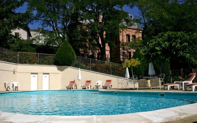 Relais Saint Roch Rest. La Petite Maison