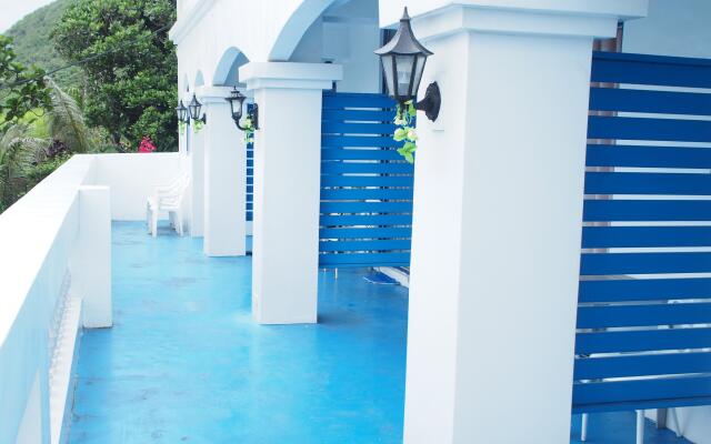 San Torini Bed and Breakfast