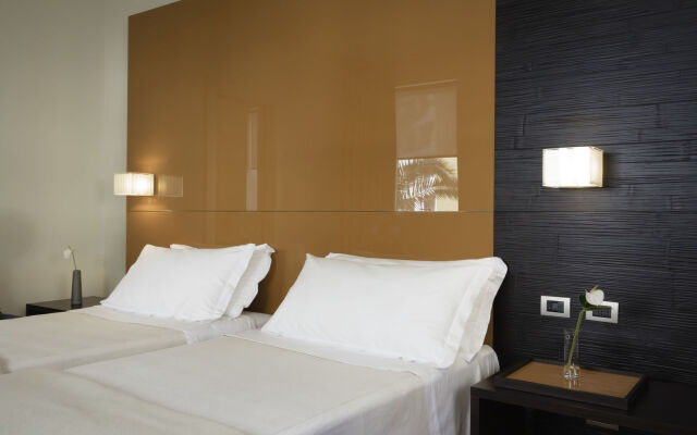 UNA HOTELS T Hotel Cagliari