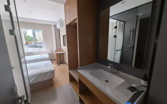 Yunshe Hotel (Happiness Square Branch)