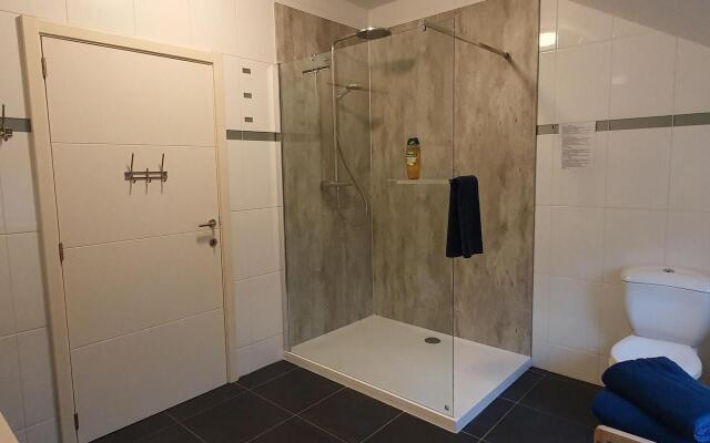 Villa in Houffalize with Infrared Sauna, Bubble Bath