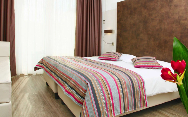 Hotel Colorado