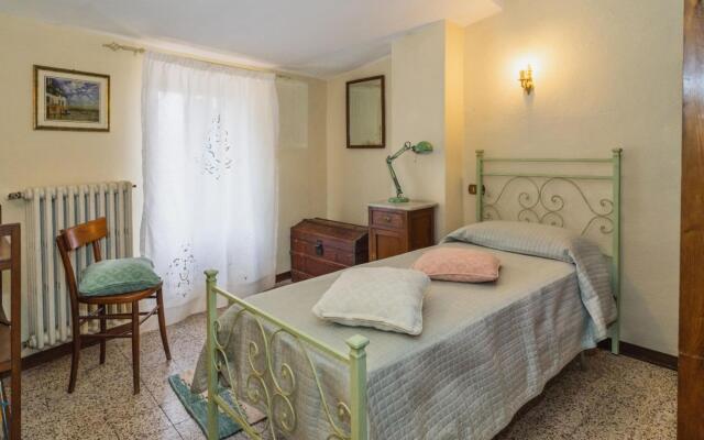 Cheerful holiday home in Poggio with private garden