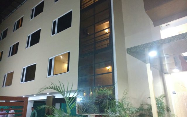 OYO 6090 Hotel Park View Premium