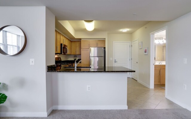 Fantastic 1 Bedroom Condo at Arlington