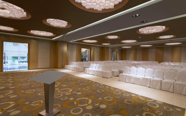Four Points by Sheraton Hotel & Serviced Apartments, Pune