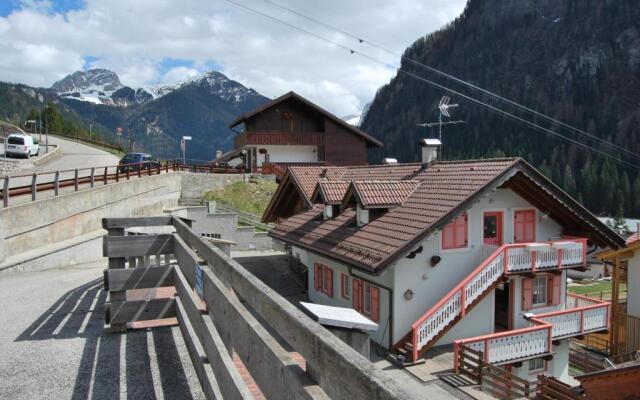 Appartamento Col Val di Fassa con Terrazza