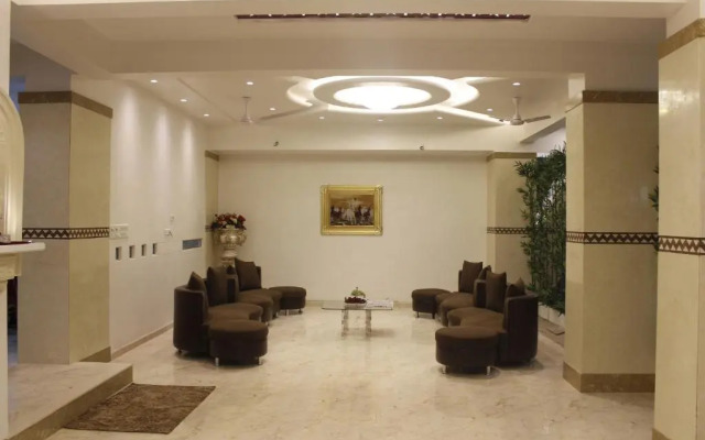 OYO 659 Hotel Grand Tulip