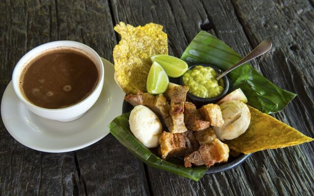 Hacienda Charrascal Coffe Farm