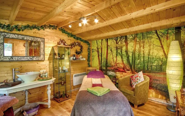 Felbrigg Lodge Bed and Breakfast