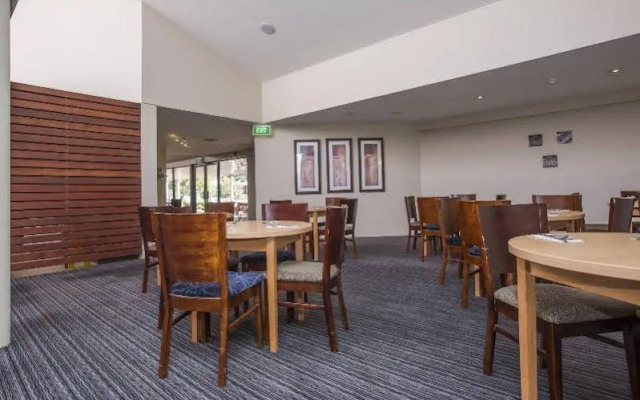 Ibis Styles Canberra Eagle Hawk