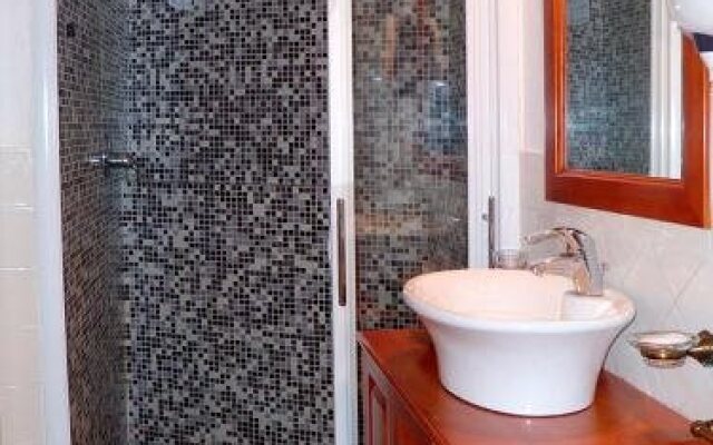 Michela Rooms