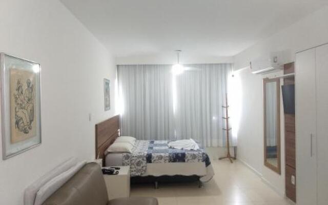 Flat na Avenida Oceanica