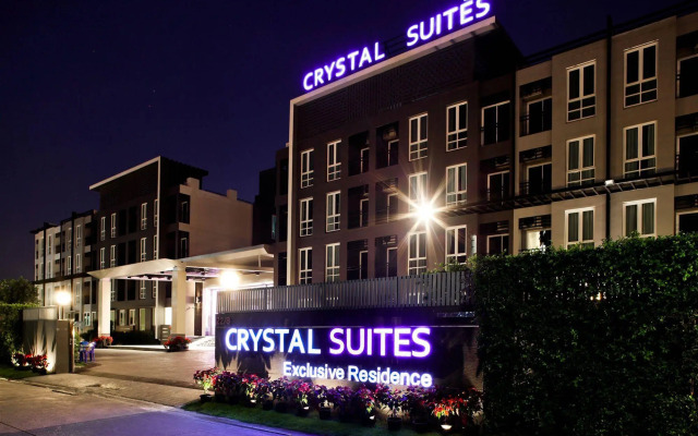 Crystal Suites Suvarnabhumi Airport