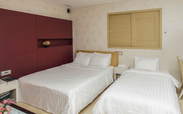 Cheonan B Hotel
