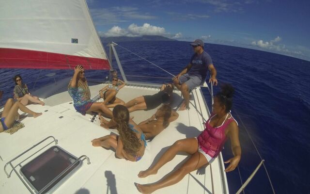 Tahiti Sail and Dive