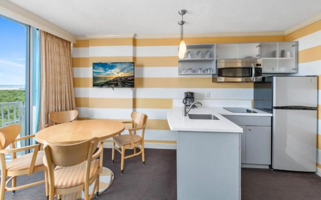 Oceanfront Pan American Hotel