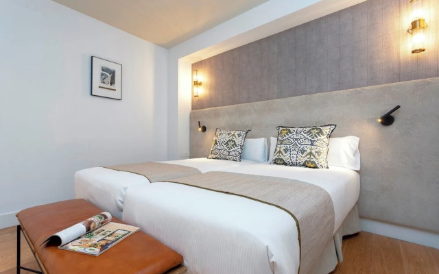 Bright Apartment in Seville. Tomás de Ibarra II
