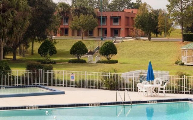 Hampton Inn Brooksville Dade