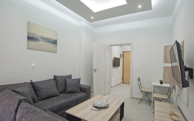Sofia s Home in Piraeus