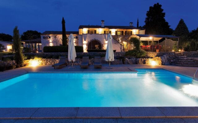 Awesome Home in Dobrinj With Wifi and 2 Bedrooms
