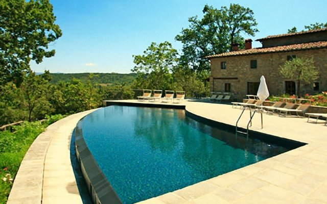 Scenic Farmhouse in Poppi With Swimming Pool