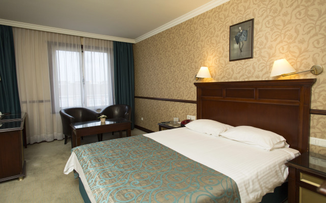 Topkapi Inter Istanbul Hotel