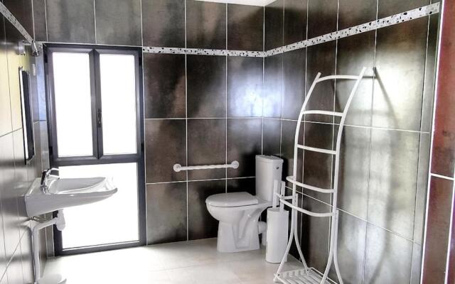 Gîte Saint-Paterne-Racan, 4 pièces, 6 personnes - FR-1-381-286