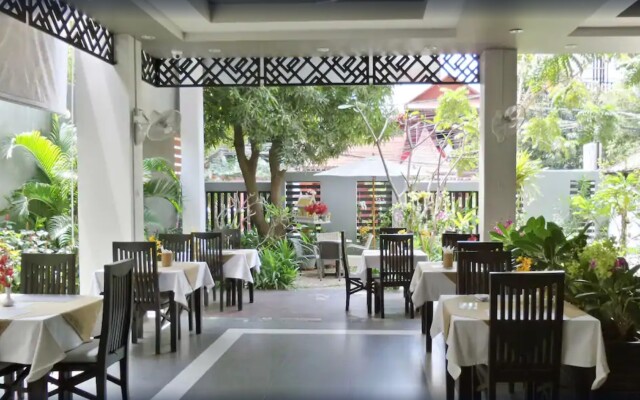 Best May Hotel