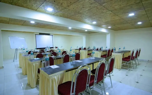 Royal Park Resort