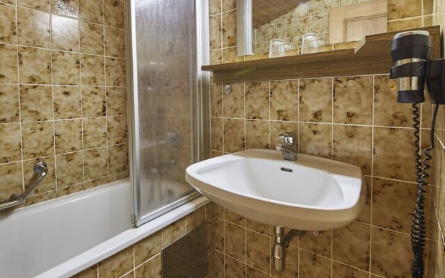 Relaxing Apartment in Hinterglemm near Forest