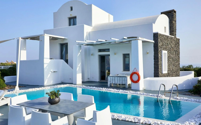 Santorini Princess Presidential Suites