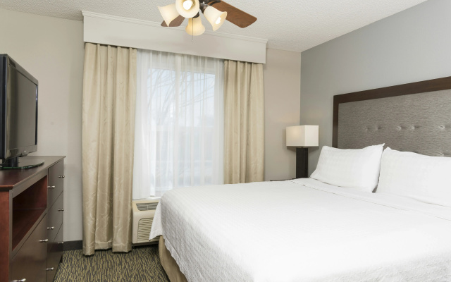 Homewood Suites by Hilton Bloomington
