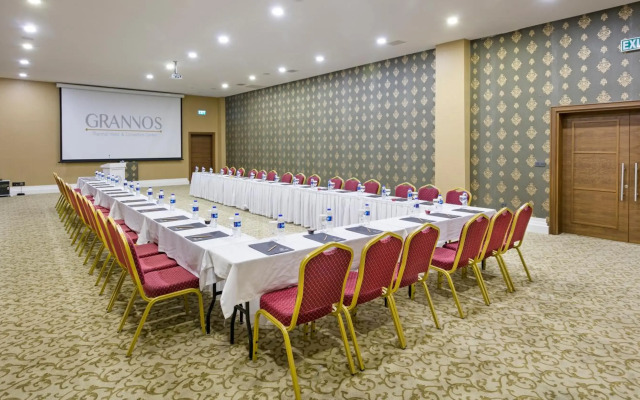 Armada Grannos Thermal Hotel & Convention Center