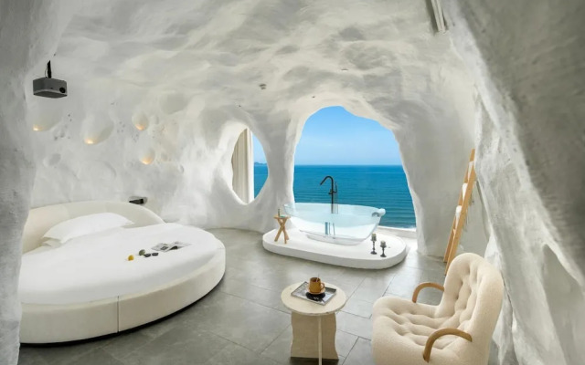 Miyue Santorini Seaview Resort Hotel