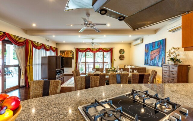 3 BR Pool Villa in Great Location CV3