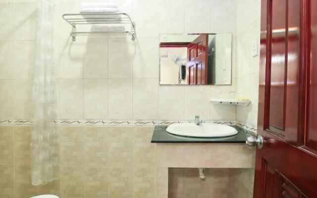 Nui Thanh Hotel