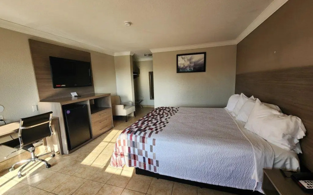 Red Roof Inn Los Angeles – Bellflower