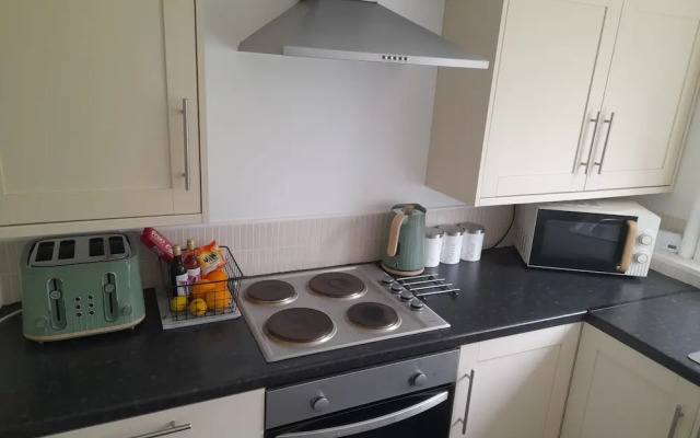 Cosy Private Hideaway Studio Flat With Breakfast
