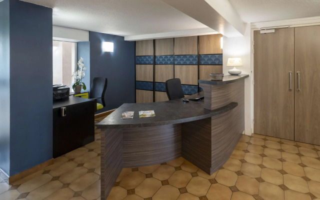 Sure Hotel by Best Western Saintes