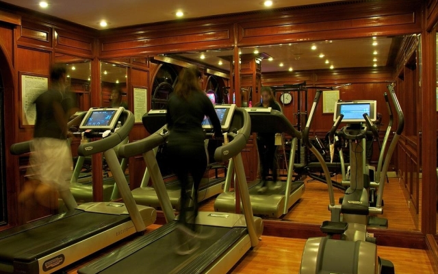 Vivanta Ernakulam, Marine Drive