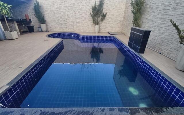 Casa Top com Piscina Aquecida Completa