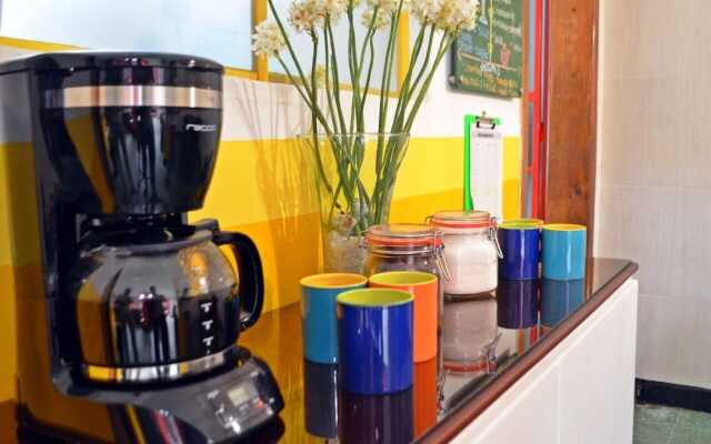 Traveler Hostel