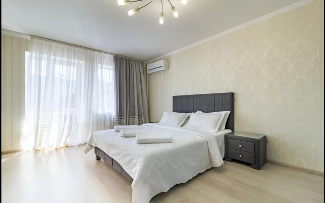Luxury 2-bedroom Most City Area, center