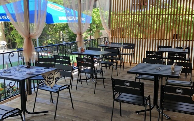 Guest House Panorama