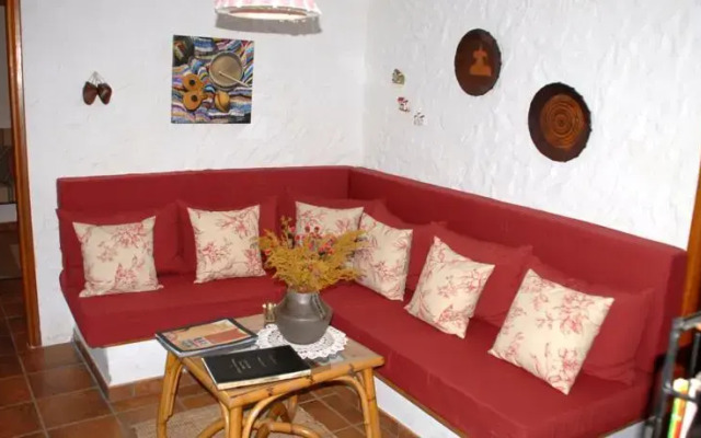 Casa Cueva Mama Nieves