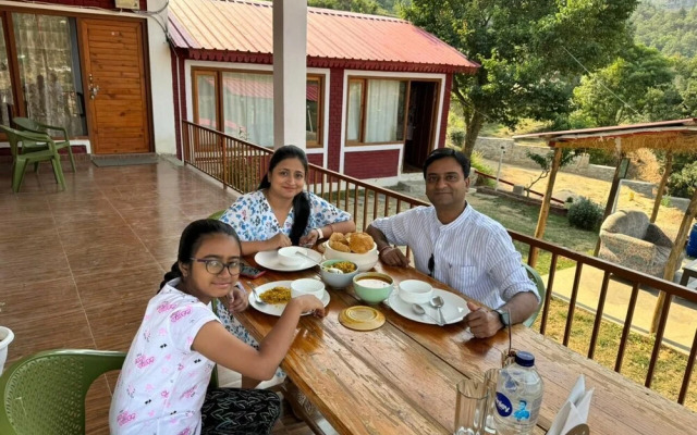 OmVilla With Mountain View