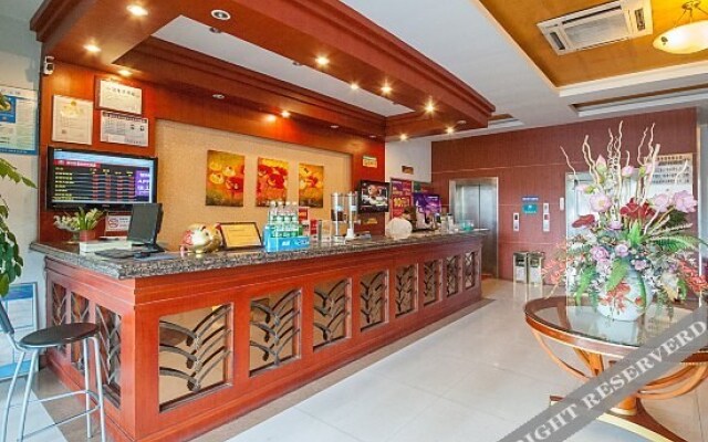 GreenTree Inn Nangtong West Hao Road Express Hotel