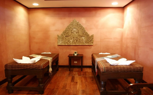 Racha Kiri Resort and Spa Khanom